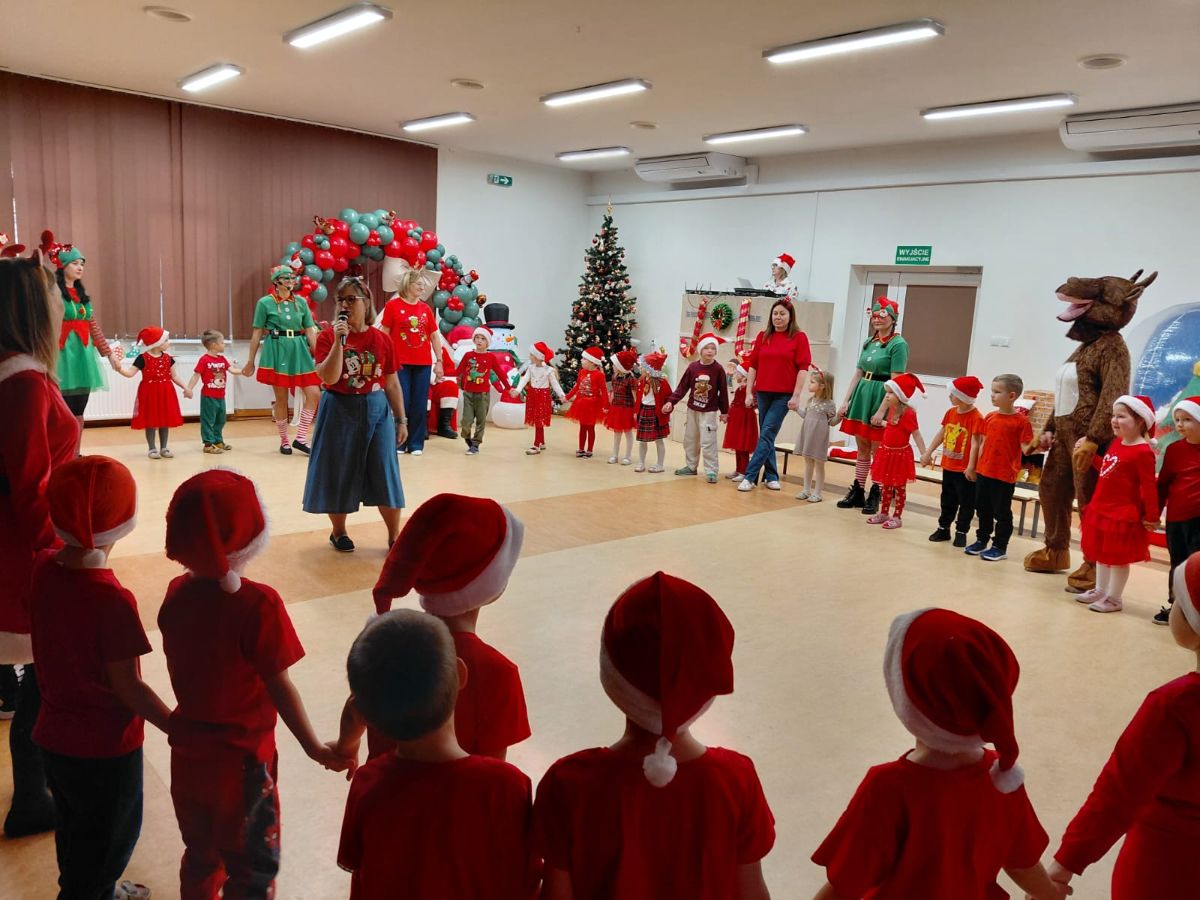 Galeria zdjęć: Mikołajki w przedszkolu