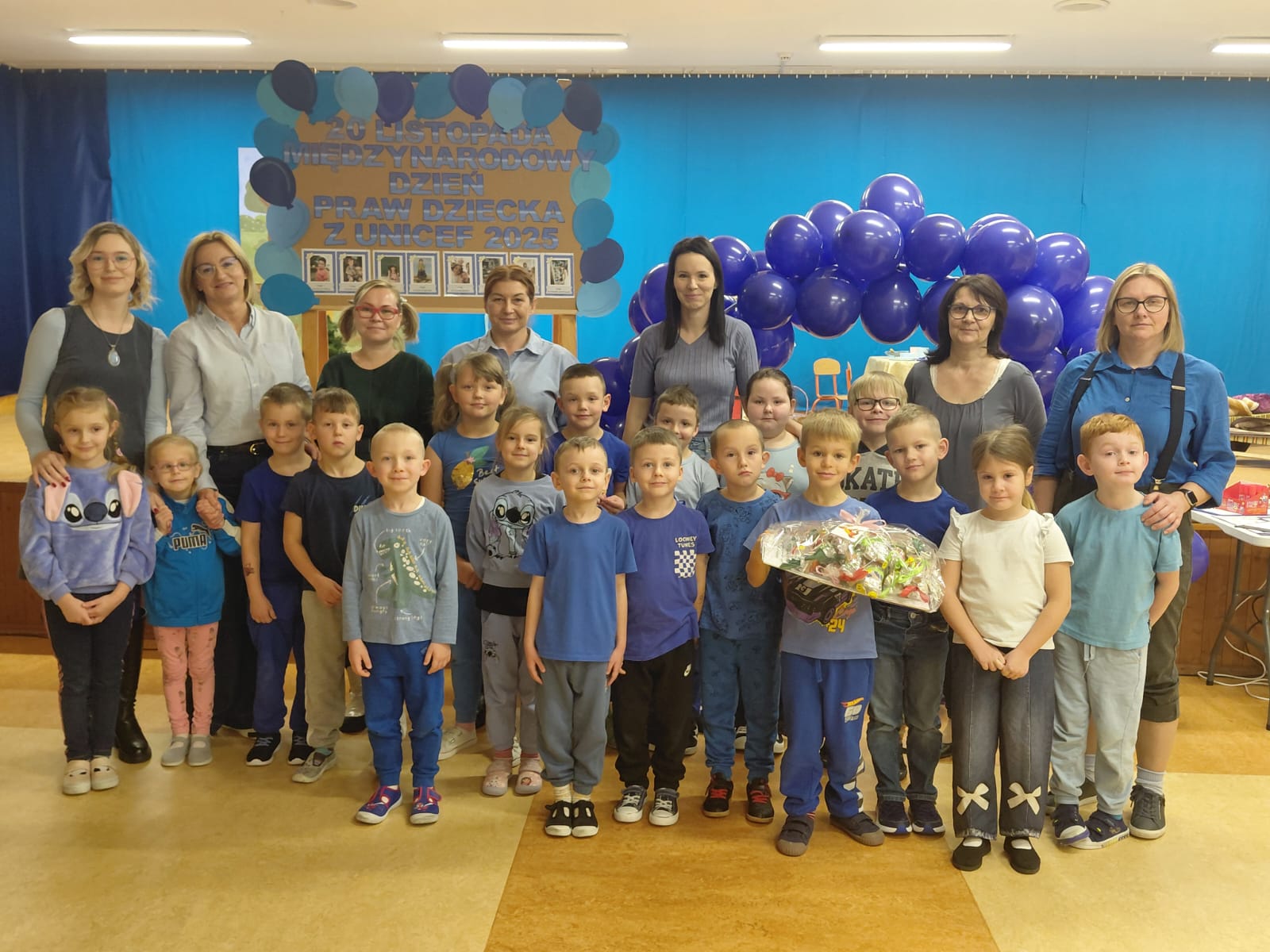 Zdjęcie: Międzynarodowy Dzień Praw Dziecka z UNICEF 2025 w Publicznym Przedszkolu „Promyk Słońca” w Dziwnowie