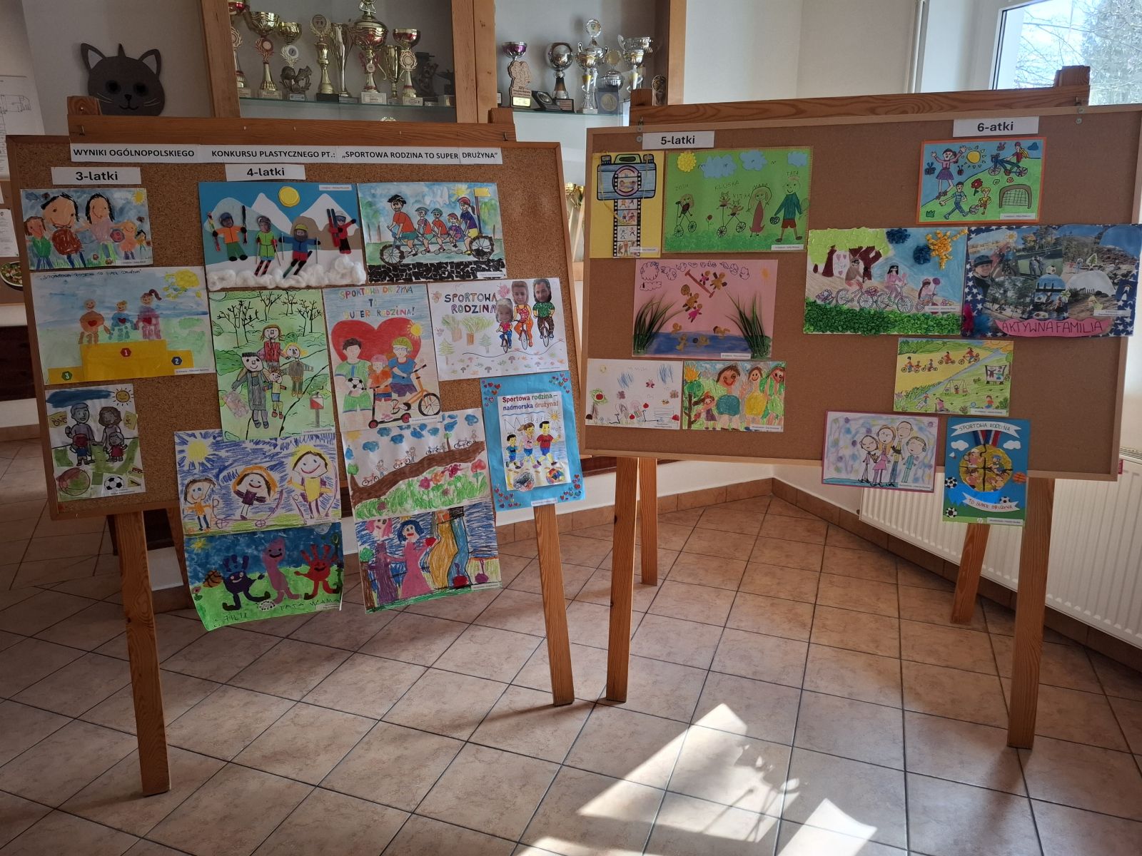 Zdjęcie: Protokół z posiedzenia Komisji Konkursowej Ogólnopolskiego Konkursu Plastycznego 